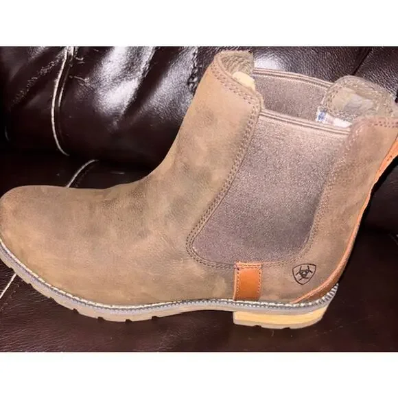 Brown Leather Chelsea Boots - Picture 9 of 11